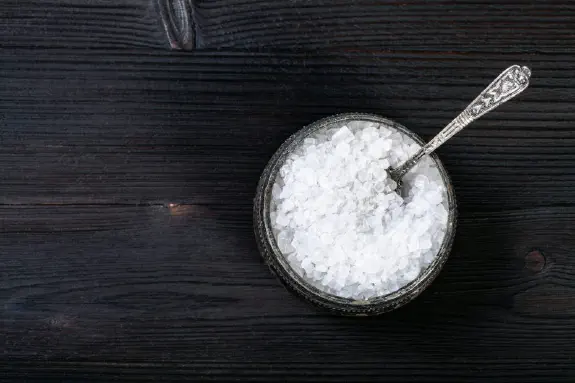 5 Best Ways To Use Sea Salt For Beautiful Skin